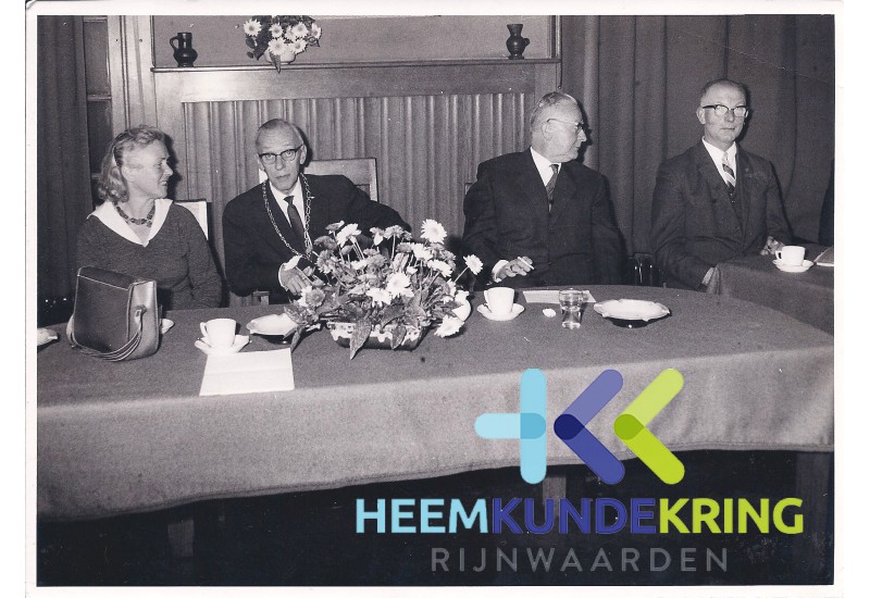 Lobith Gemeente bestuur ....- Burg. Daalderop -dr. Reijers- J.Gasseling F0000042